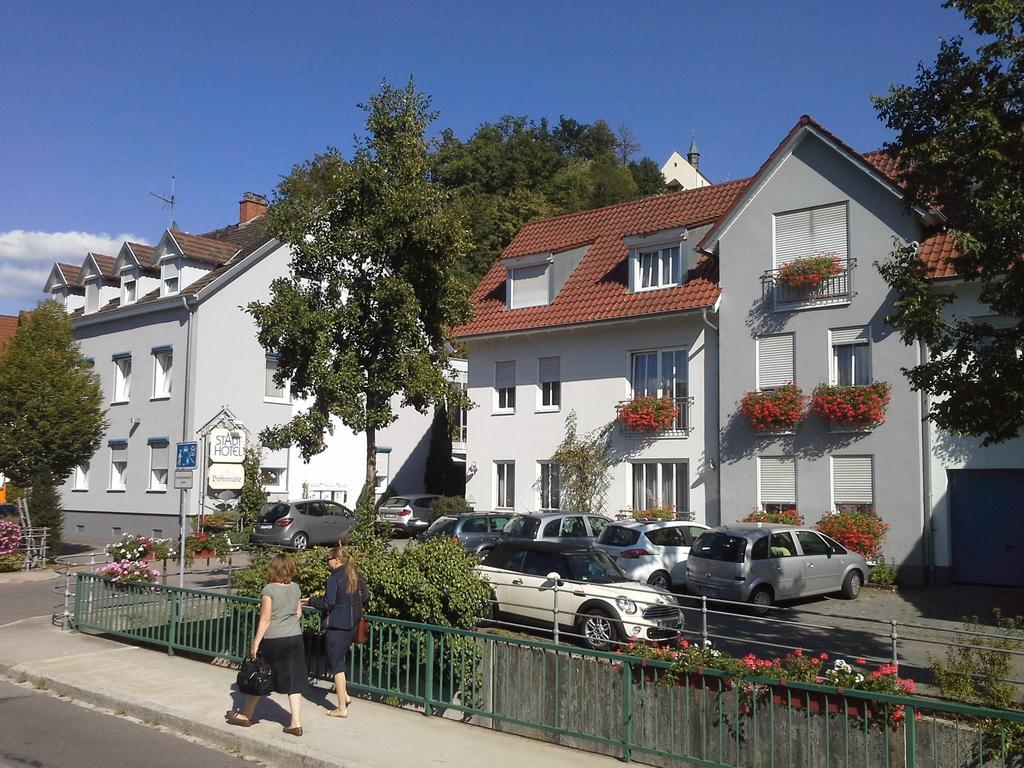 Stadthotel Pfeffermuehle Генгенбах Экстерьер фото