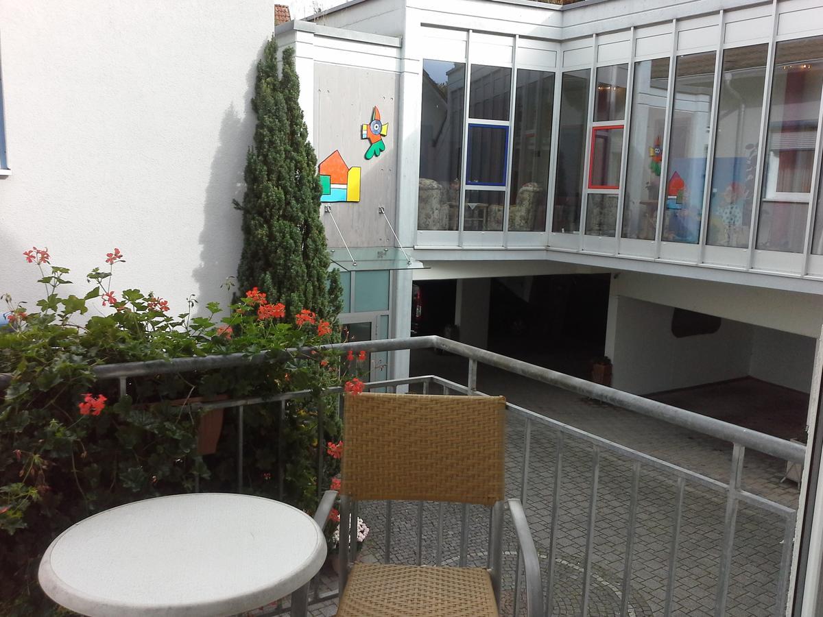 Stadthotel Pfeffermuehle Генгенбах Экстерьер фото