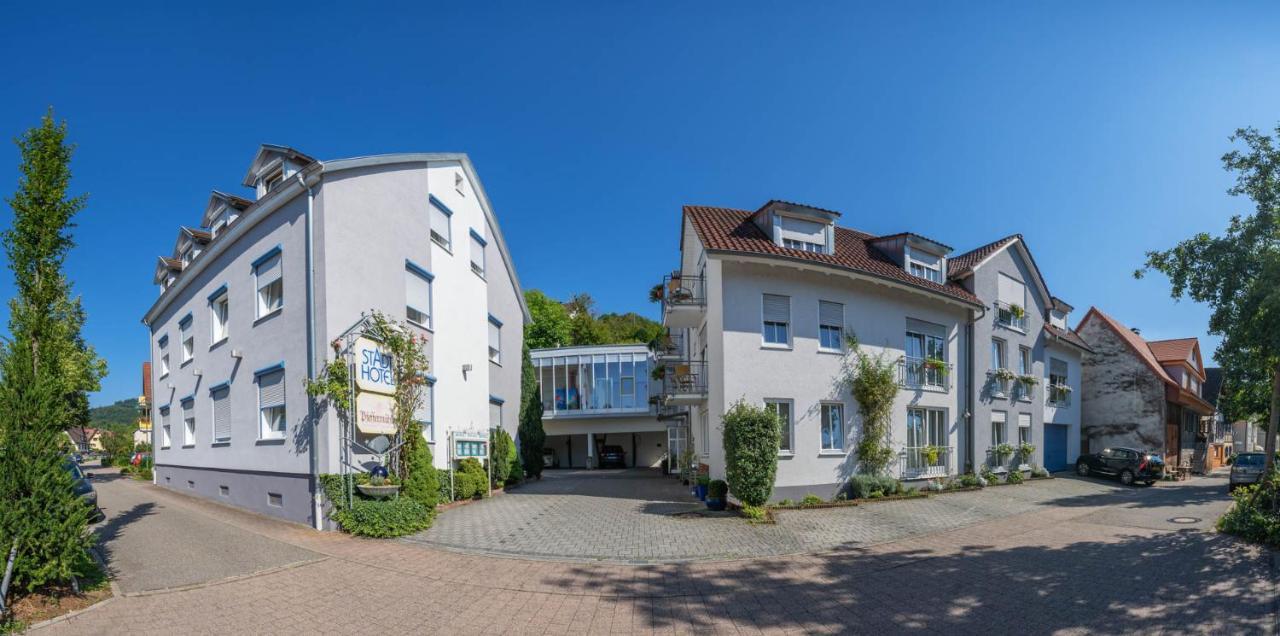 Stadthotel Pfeffermuehle Генгенбах Экстерьер фото